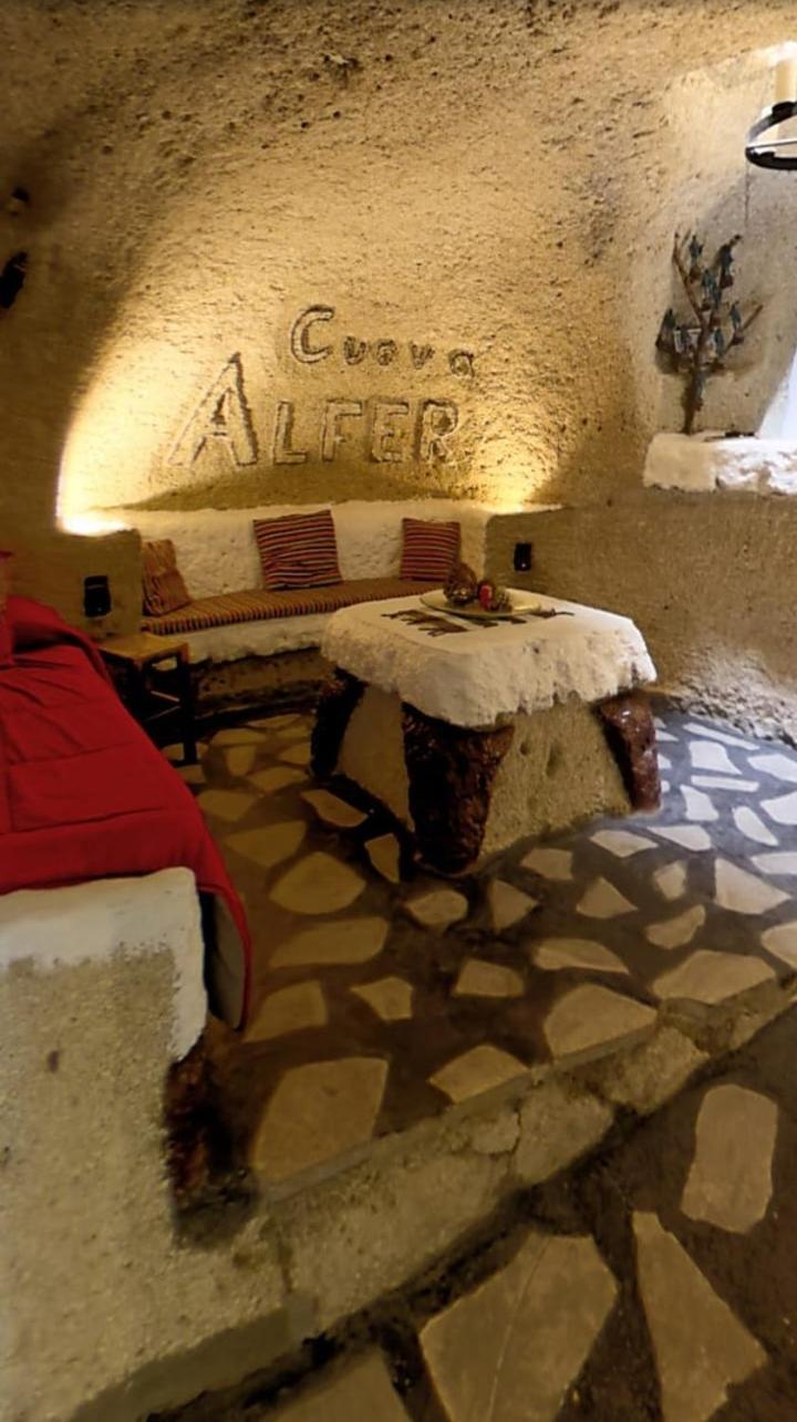 Casas Cueva Alfer * Fasnia